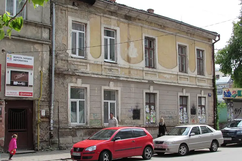 Житловий будинок — загальний вигляд, Івано-Франківськ