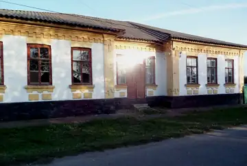 Будинок школи — Ніжин провулок Шкільний . Школа, Ніжин