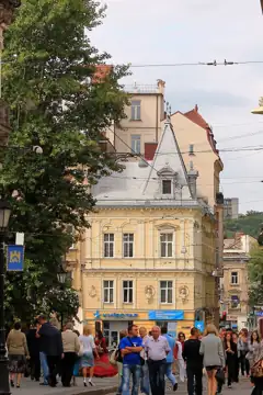 Житловий будинок — загальний вигляд, Львів