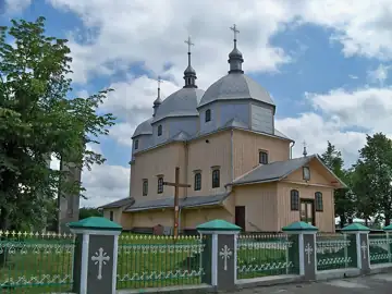 Церква Воскресіння Господнього (Жужеляни) — загальний вигляд, Жужеляни