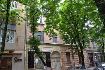 Житловий будинок — загальний вигляд, Івано-Франківськ