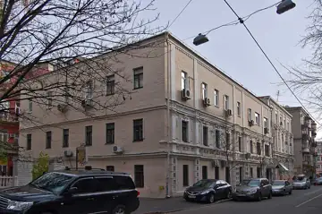 Будинок прибутковий, в якому проживавала  Г. М. Мар'яшева, лікар-мікробіолог — Рейтарская дробь А Киев, Київ