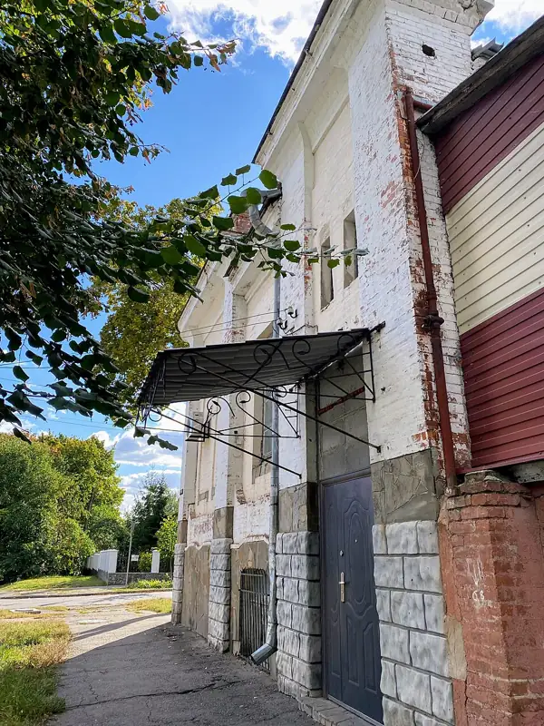 Міський особняк — на ул. Короленка, Полтава