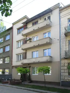 Житловий будинок — загальний вигляд, Львів