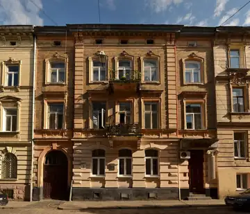 Житловий будинок — загальний вигляд, Львів