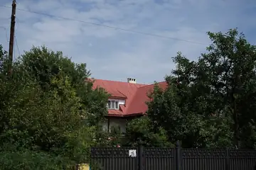 Будинок, в якому жив і працював український письменник, лауреат Національної премії ім. Т. Г. Шевченка І. М. Чендей — Вул. Ви