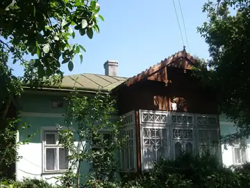 Житловий будинок — Вул. Коснятина Снятин, Снятин