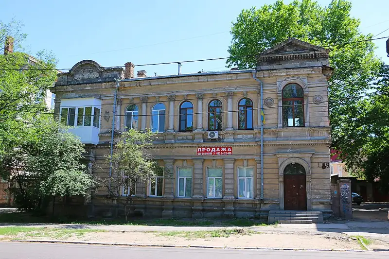 Житловий будинок-особняк — Житловий будинок особняк Миколаїв вул. Нікольська, Миколаїв