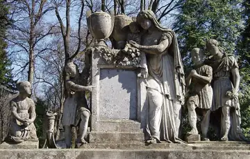 Пам'ятник на могилі М. Бауера — загальний вигляд, Львів