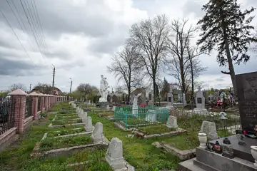 Дільниця на кладовищі, де поховані радянські воїни і партизани — загальний вигляд, Рудки