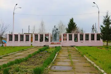 Пам'ятник 126 воїнам-односельчанам, загиблим на фронтах Великої Вітчизняної війни — Пам’ятник воїнам односельчанам загиблим н