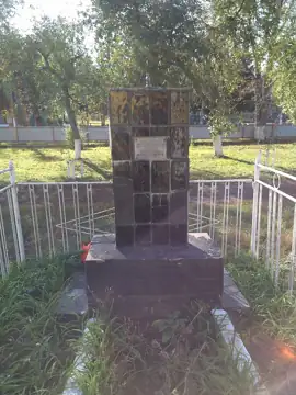 Могила секретаря Самгородського райкому партії А. О. Барського — загальний вигляд, Самгородок
