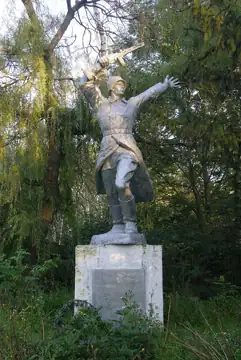 Пам'ятник 95 воїнам-односельчанам, загиблим на фронтах Великої Вітчизняної війни — P Збараж Козятинський район, Збараж