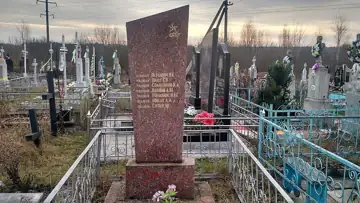 Могила братська радянських воїнів — рік с. Озеро Ківерцівський район, Озеро