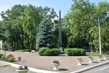 Пам'ятник воїнам-односельчанам — загальний вигляд, Голованівськ
