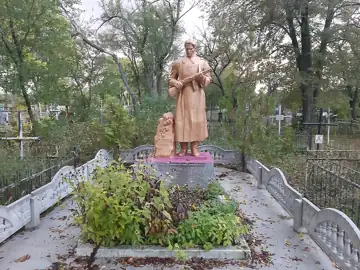 Братська могила радянських воїнів. Поховано 56 осіб — Братська могила радянських воїнів с. Турбівка загальний вигляд, Турбівк