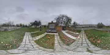 Братська могила 24 радянських воїнів, які загинули в боях в листопаді 1943 року, партизанки та голови колгоспу, замучених фаш
