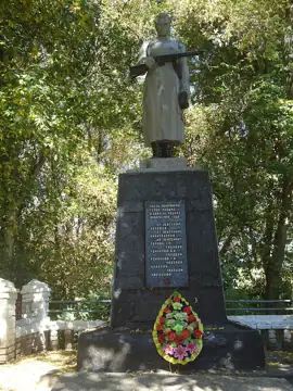 Могила братська радянських воїнів — загальний вигляд, Ганнівка