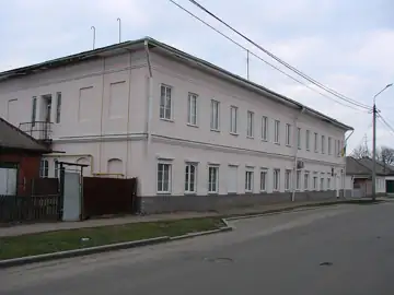 Готель ніжинського жіночого Введенького монастиря (училище культури ім. Заньковецької) — загальний вигляд, Ніжин
