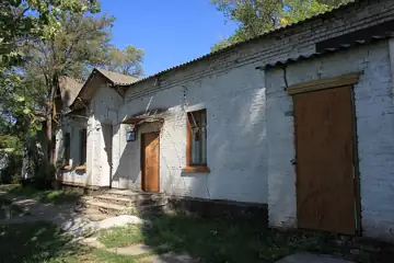 Будинок амбулаторії — загальний вигляд, Петрове