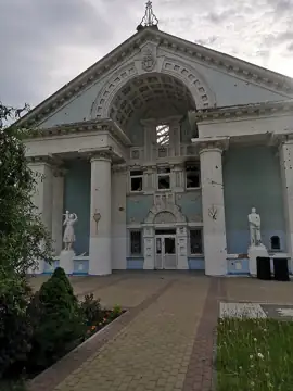 Центральний будинок культури — загальний вигляд, Ірпінь