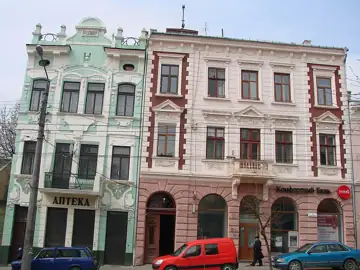Житлово-торговий будинок — Героїв Майдану та, Чернівці