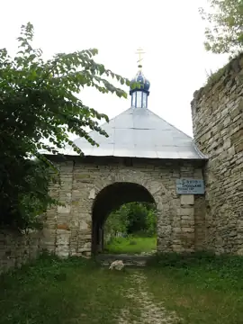 В'їзна брама (мур.) — загальний вигляд, Сатанів