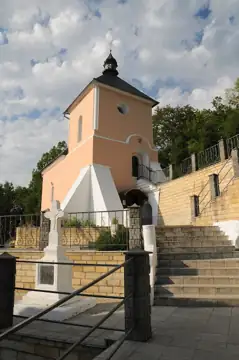 Дзвіниця Іванівської церкви з каплицею — загальний вигляд, Хрещатик