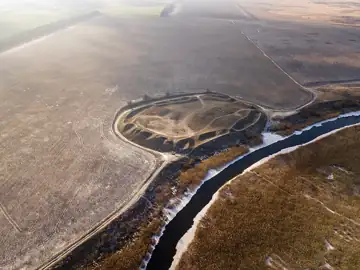 Полкстінь — загальний вигляд, Повстин