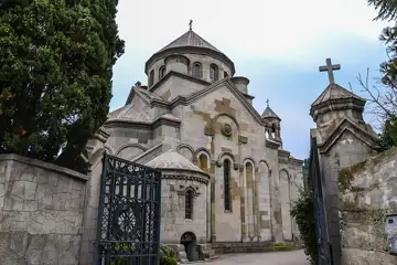 Вірменська церква (Ялта) — загальний вигляд, Ялта