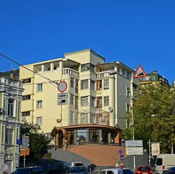 Будинок на Круглоуніверситетській, 2/1 — Круглоуніверситетська вулиця дроб, Київ