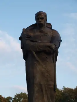 Пам'ятник Тарасові Шевченку (Ужгород) — загальний вигляд, Ужгород